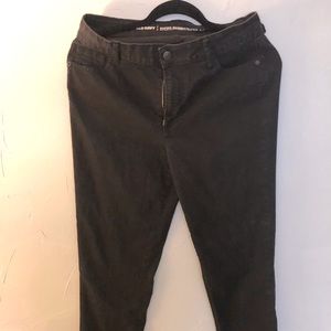 Black super skinny jeans